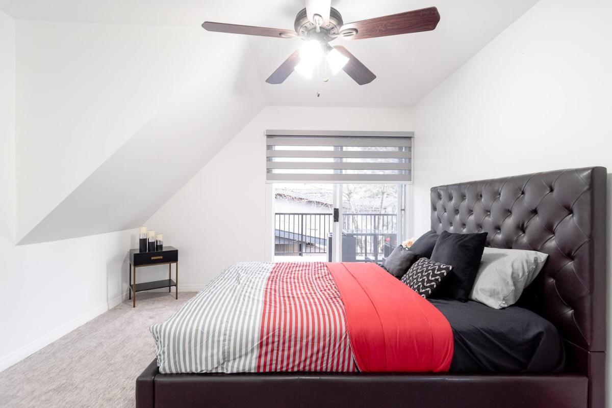 Spacious & Modern By The Beach White Rock Esterno foto