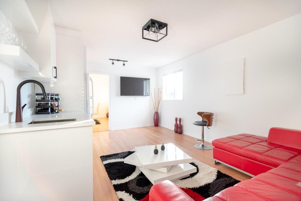Spacious & Modern By The Beach White Rock Esterno foto